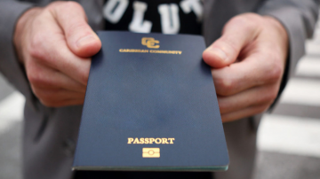 أهم الدول التي تقدم جواز سفر ثاني في منطقة البحر الكاريبي
