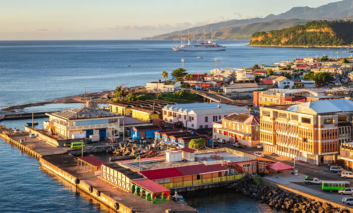 دومينيكا تجري تعديلات على برنامج الجنسية عن طريق الاستثمار