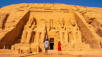 Egypt Starts Implementing New Tourism Visa Facilities