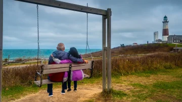 The Best Islands to Live on & Retire